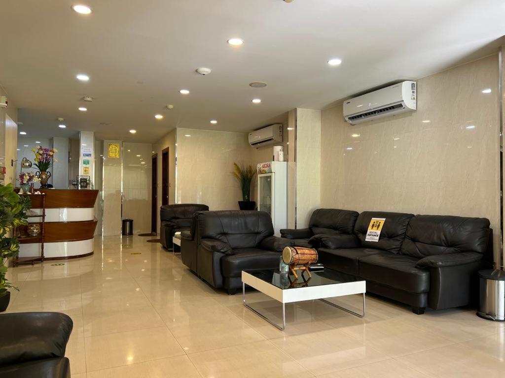Hotel The Grand View à Malé Extérieur photo