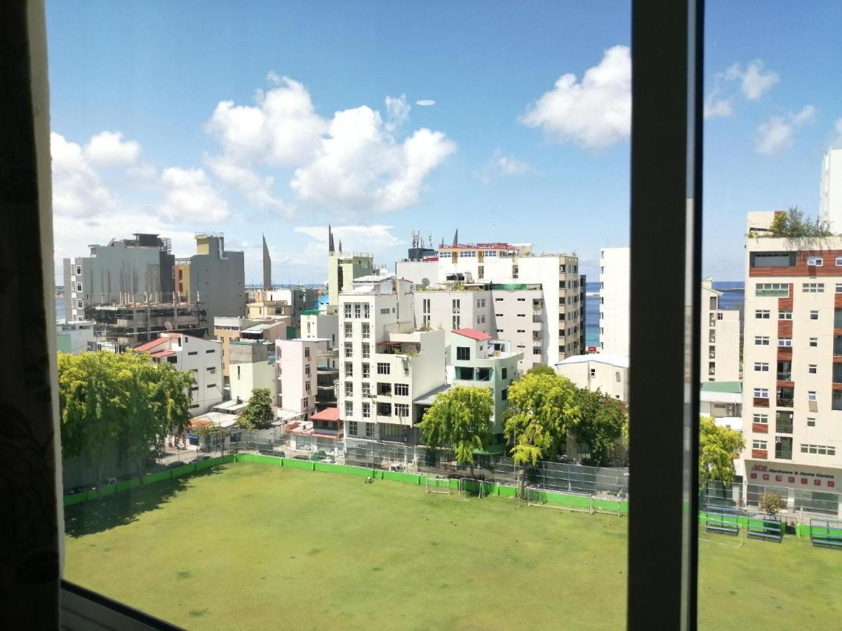 Hotel The Grand View à Malé Extérieur photo